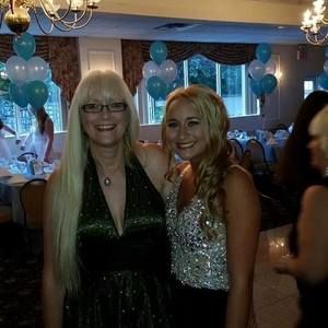 Meet your Posher, Maureen e